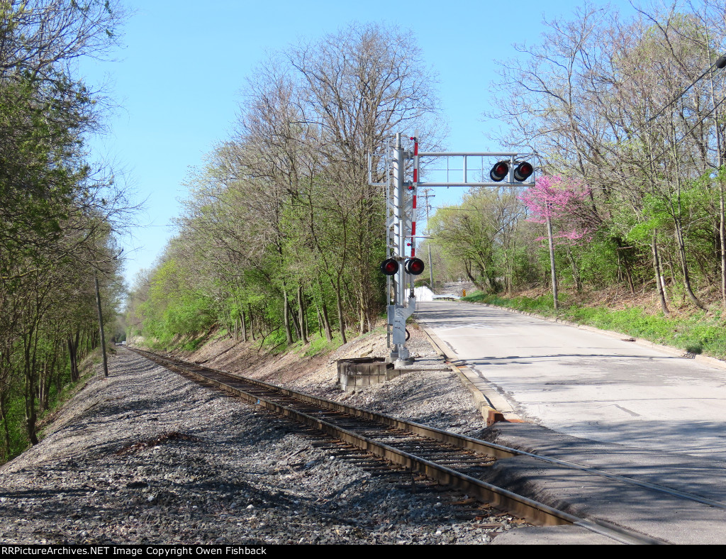 E. Hill St. Crossing